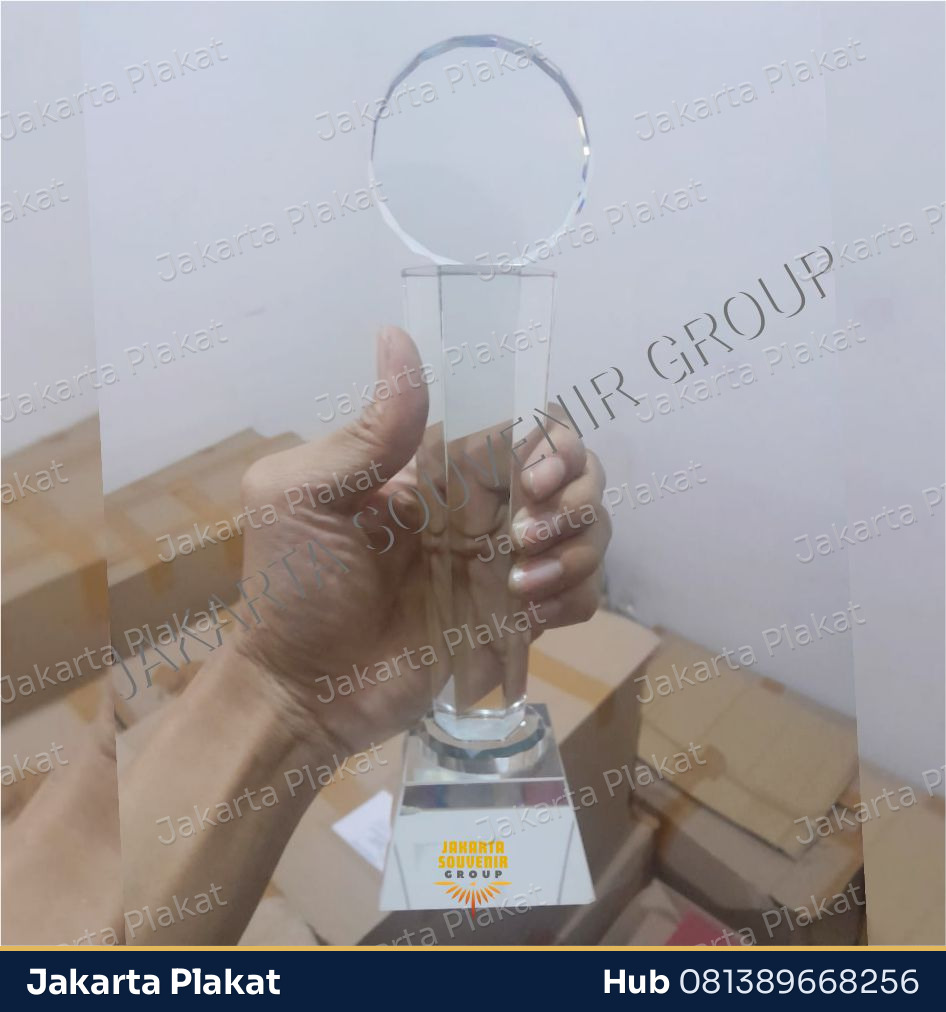 Plakat Kristal Diamond Mewah - Jakarta Plakat