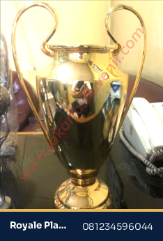 Trophy Champion Timah