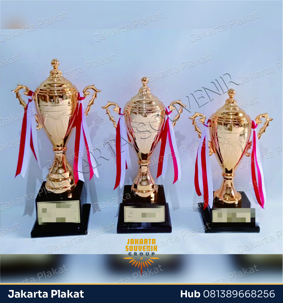 Trophy Fiber Emas - Jakarta Plakat