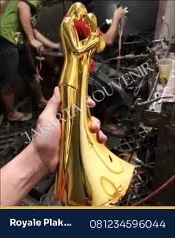 Piala Plastik Hari Guru