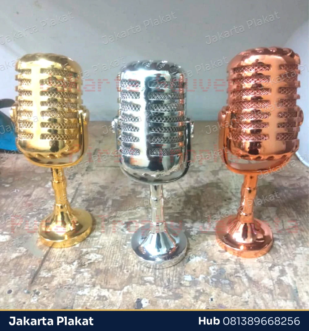 Trophy Musik Mic - Jakarta Plakat