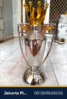 Trophy Timah Liga Inggris
