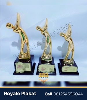 Trophy Fiber Pemain Golf