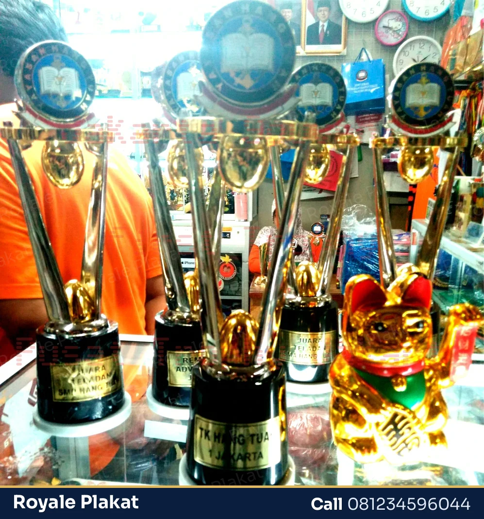 Trophy Hangtuah Marine - ROYALE PLAKAT