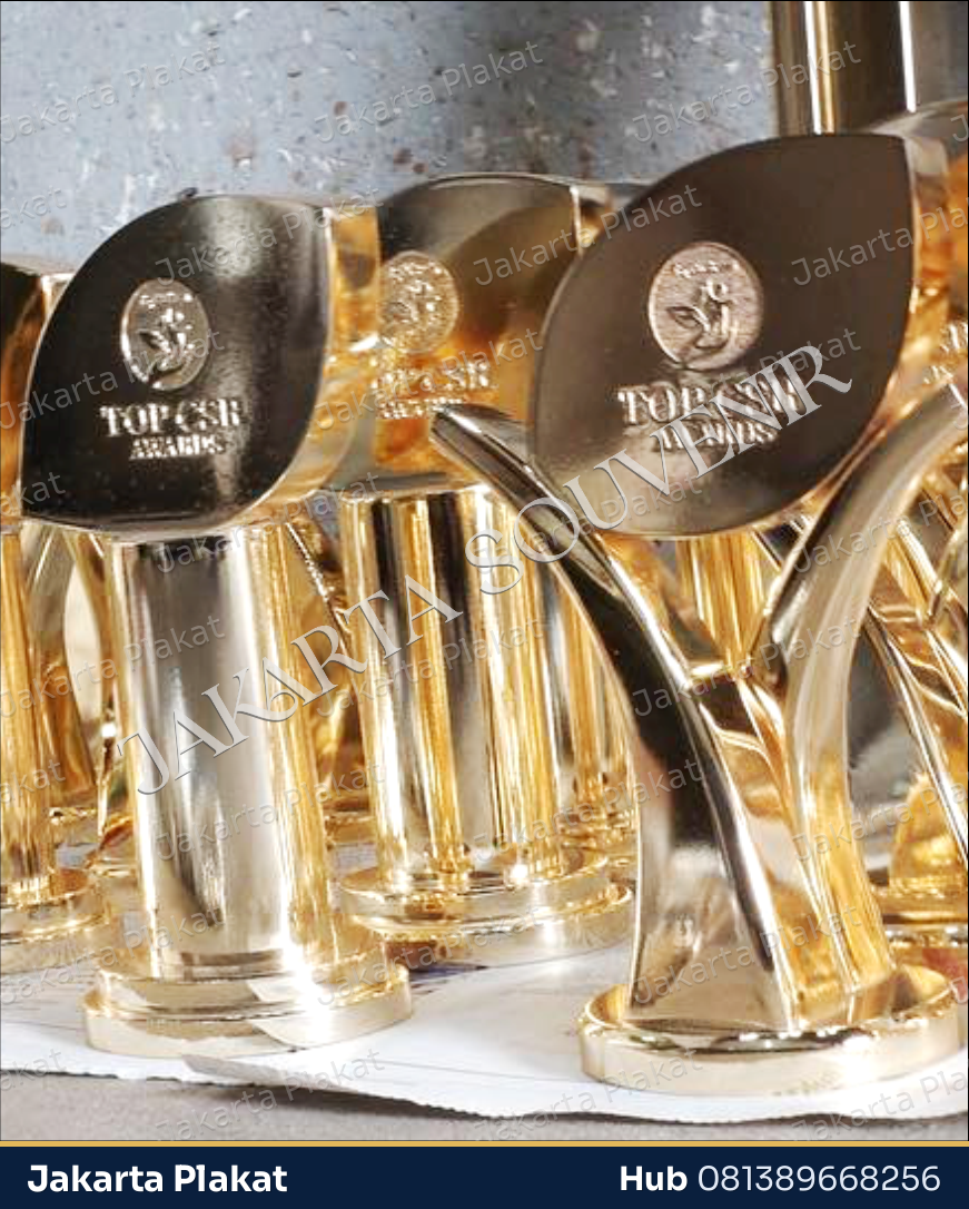 Trophy Top Terbaik - Jakarta Plakat