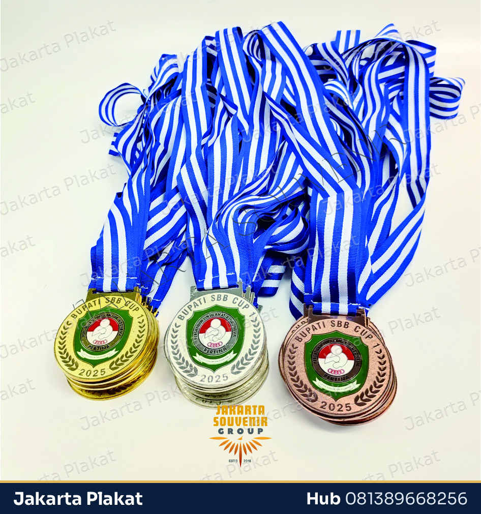 Medali Kuningan 1 Set - Jakarta Plakat
