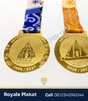 Medali Akrilik Persegi