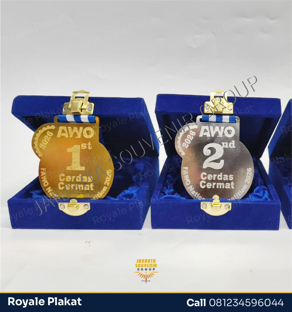 Medali Resin Karakter Cartoon - ROYALE PLAKAT