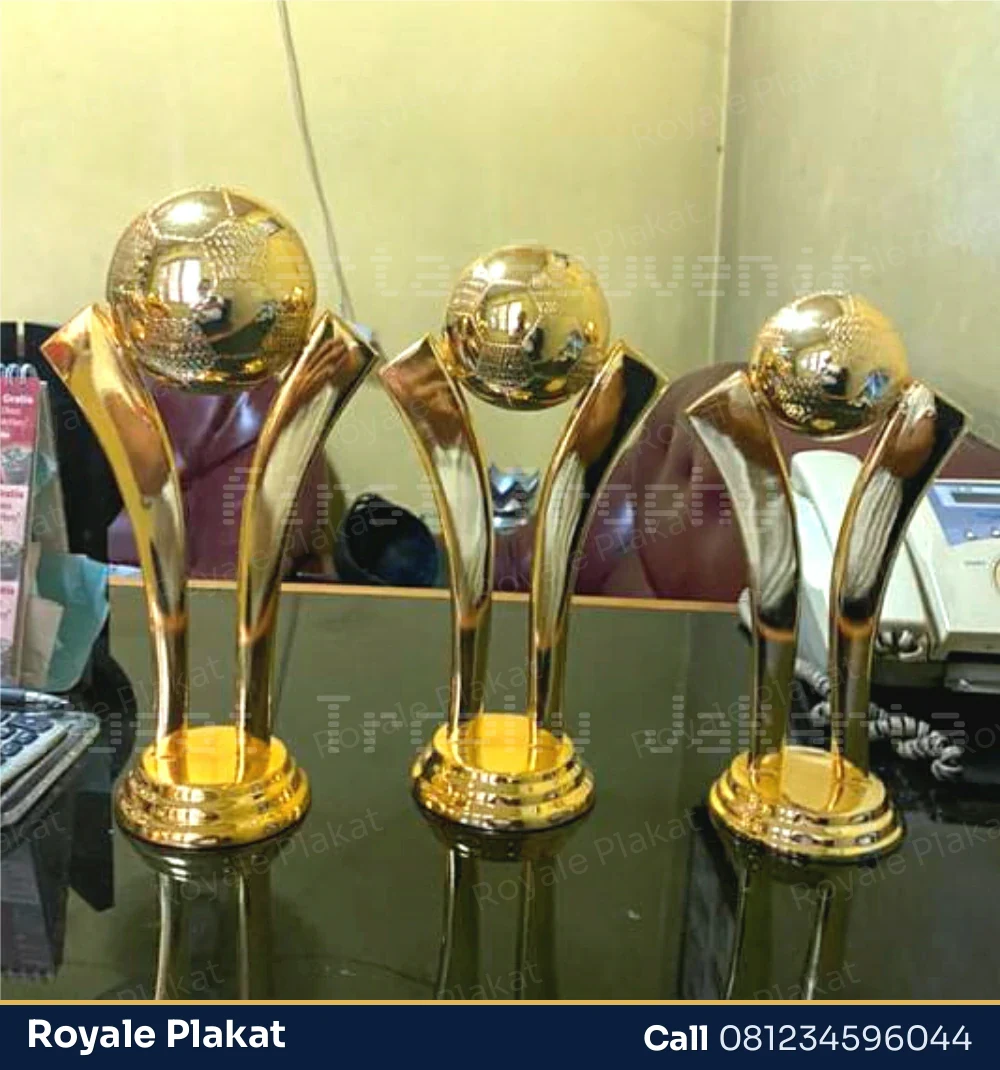 Piala Plastik Renang - ROYALE PLAKAT