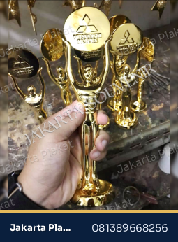 Piala Timah Penghargaan Mitsubishi