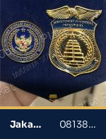 Pin Custom